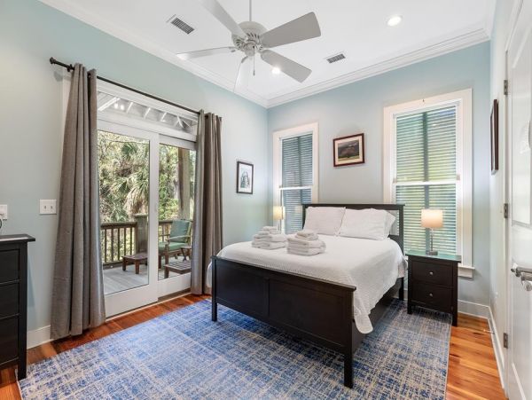 Folly Beach Home 1019539