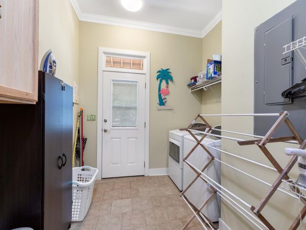 Folly Beach Home 1019539