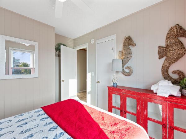 Folly Beach Home 1019540