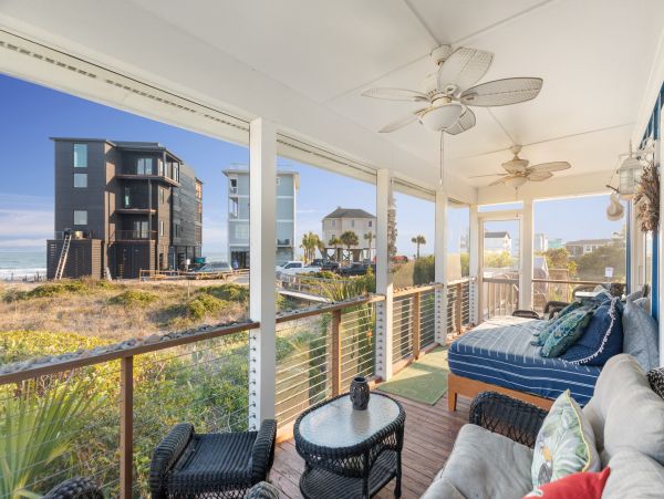 Folly Beach Home 1019540