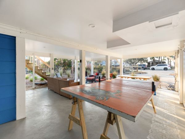 Folly Beach Home 1019540