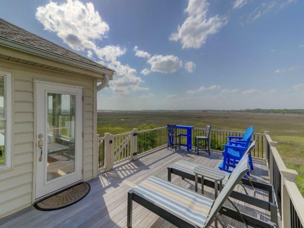 Folly Beach Home 1019541