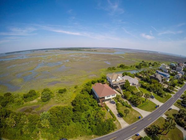 Folly Beach Home 1019541