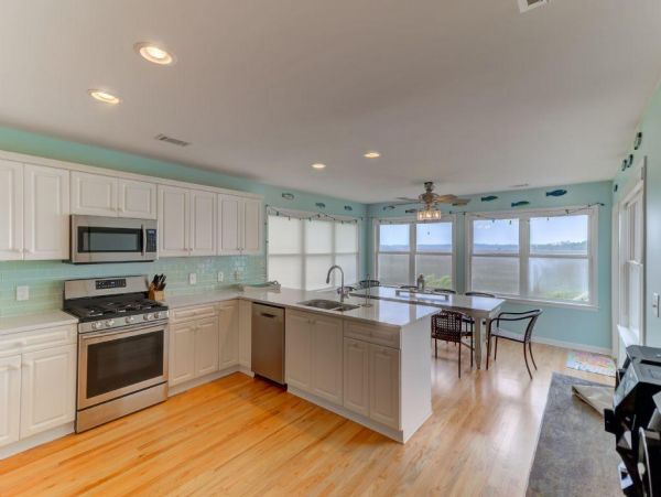 Folly Beach Home 1019541