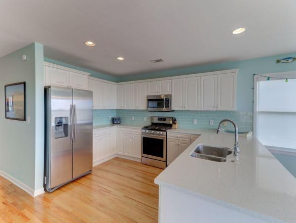 Folly Beach Home 1019541