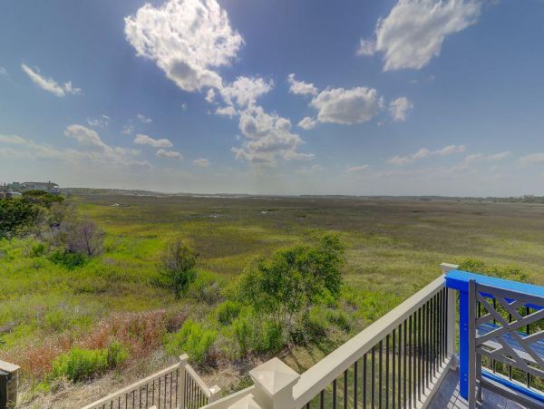 Folly Beach Home 1019541