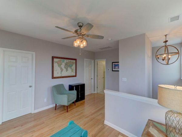 Folly Beach Home 1019541