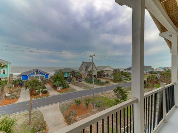 Folly Beach Home 1019541