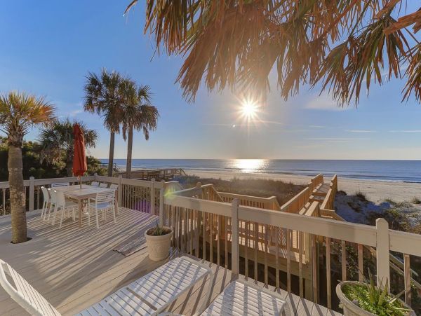 Folly Beach Home 1019546