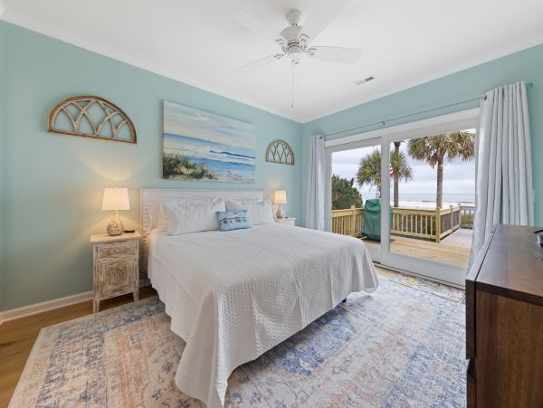 Folly Beach Home 1019546