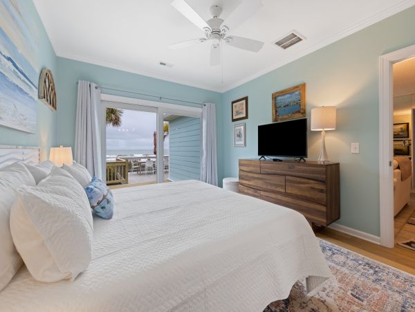 Folly Beach Home 1019546