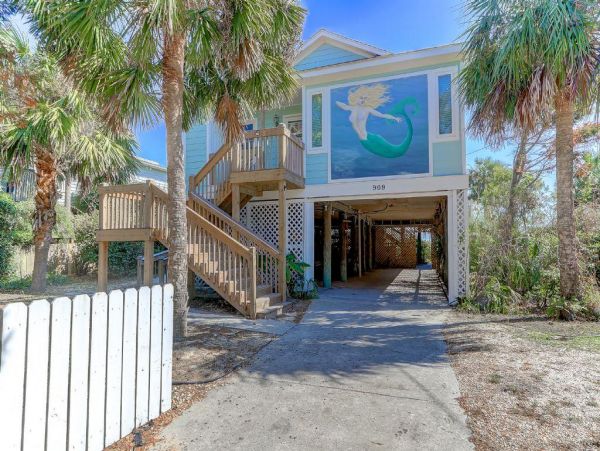 Folly Beach Home 1019546