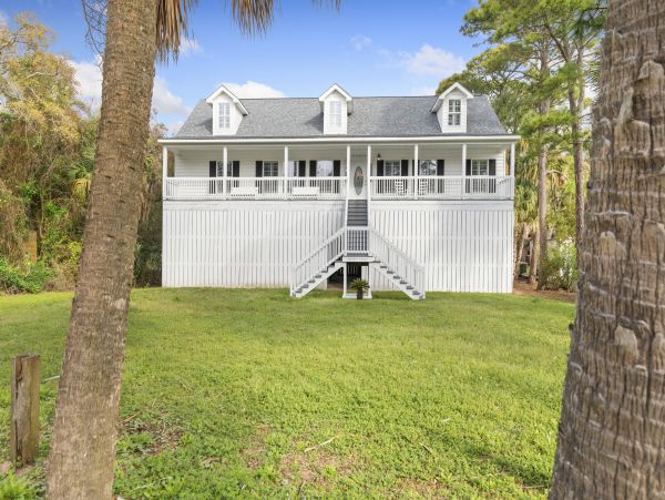 Folly Beach Home 1019552