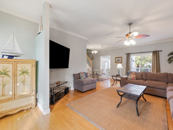 Folly Beach Home 1019552