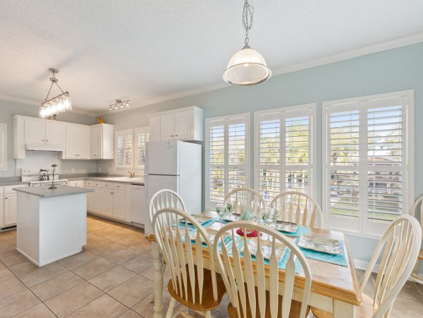 Folly Beach Home 1019552