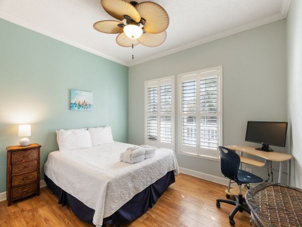 Folly Beach Home 1019552