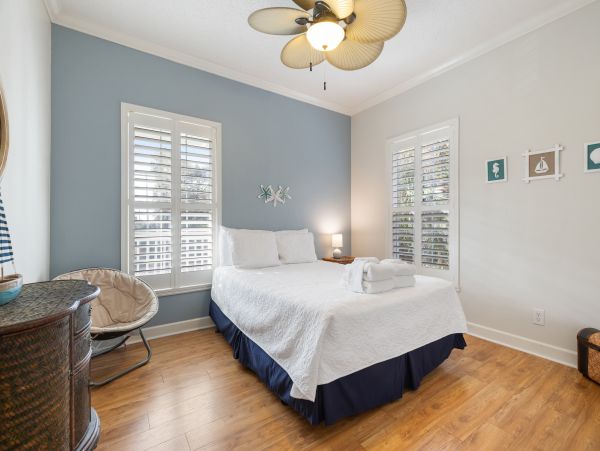 Folly Beach Home 1019552