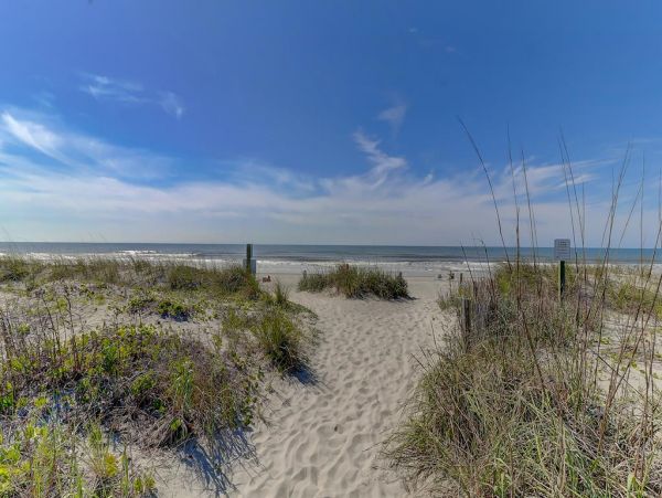 Folly Beach Home 1019553