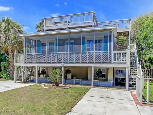 Folly Beach Home 1019555