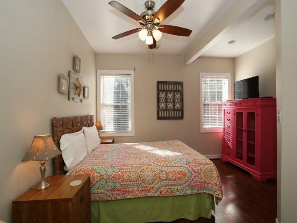 Folly Beach Home 1019555