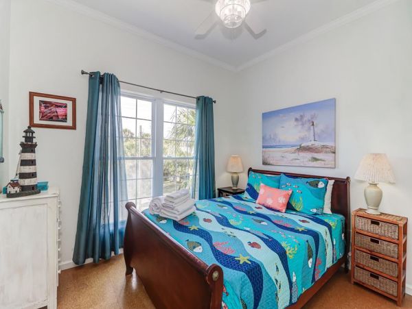 Folly Beach Home 1019557