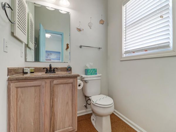 Folly Beach Home 1019557