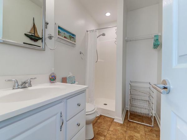 Folly Beach Home 1019557