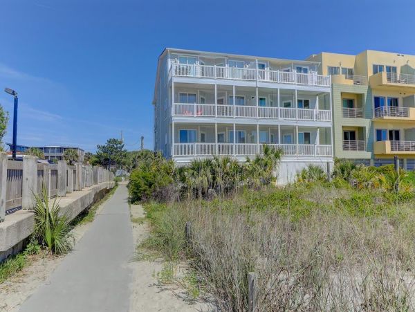 Folly Beach Condo 1019559