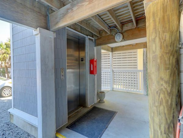 Folly Beach Condo 1019560