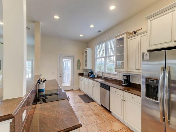 Folly Beach Home 1019563