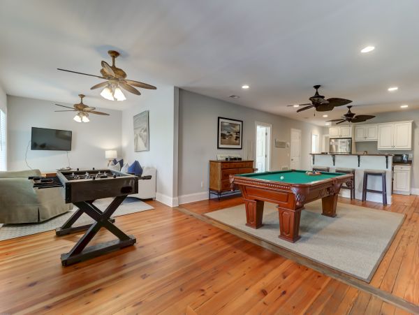 Folly Beach Home 1019563