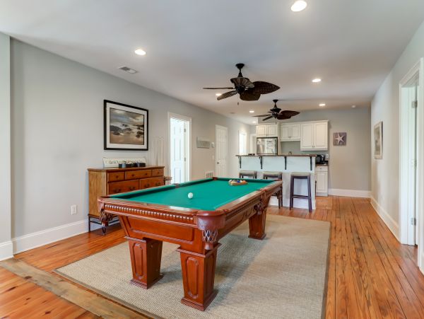 Folly Beach Home 1019563