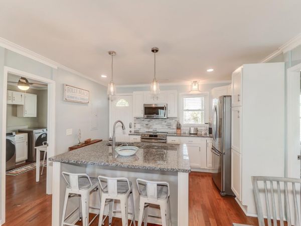 Folly Beach Home 1019564