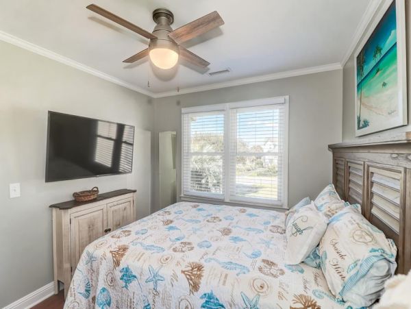 Folly Beach Home 1019564