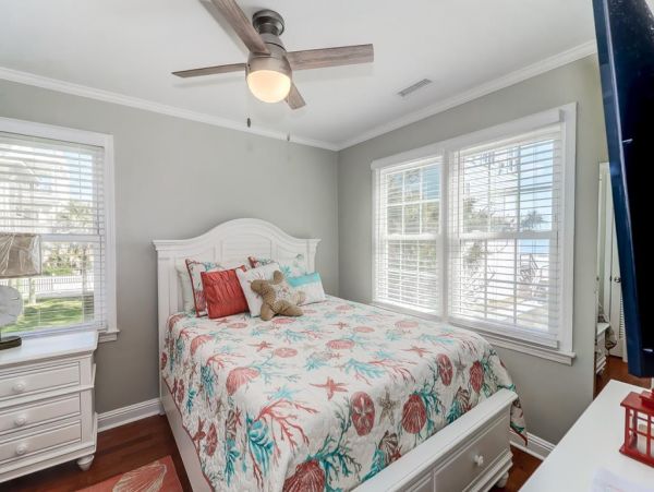 Folly Beach Home 1019564