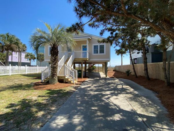 Folly Beach Home 1019564