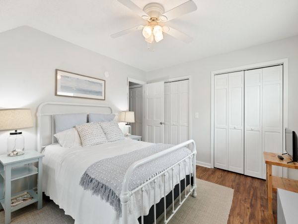 Folly Beach Home 1019565