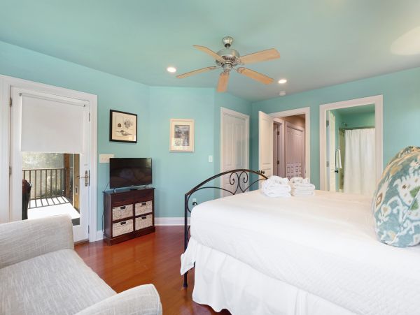 Folly Beach Home 1019567