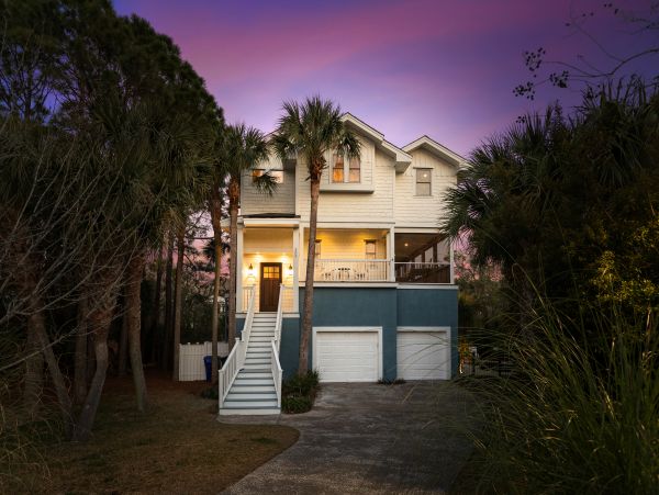 Folly Beach Home 1019567