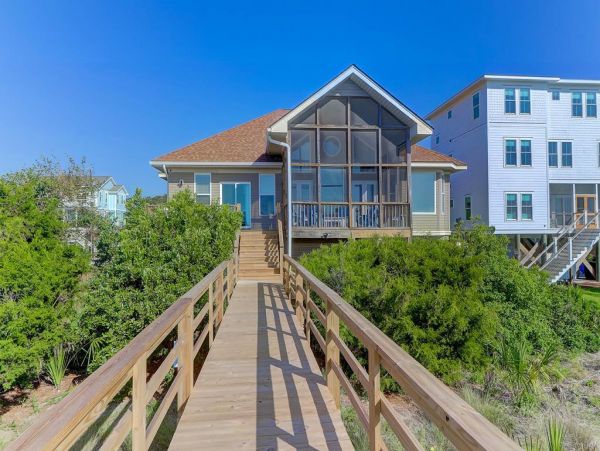 Folly Beach Home 1019568