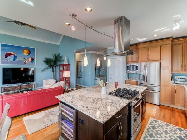 Folly Beach Home 1019568