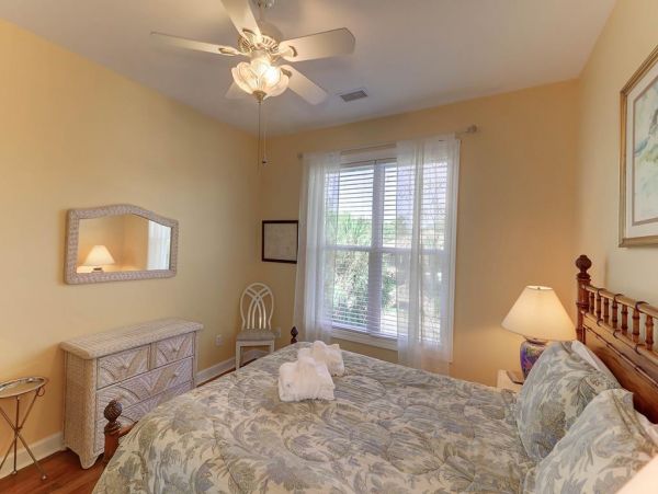 Folly Beach Home 1019568