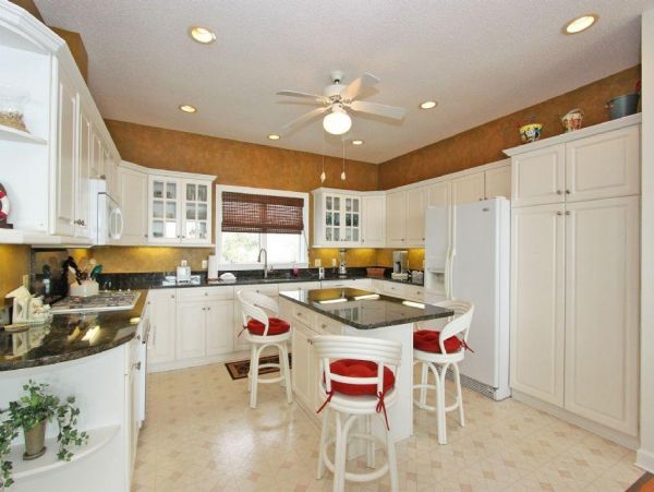 Folly Beach Home 1019570