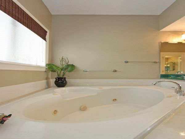 Folly Beach Home 1019570