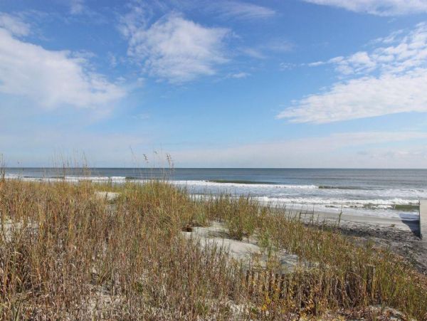 Folly Beach Home 1019570