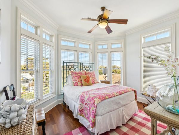 Oceanfront Six Bedroom Vacation Rental Home in Folly Beach