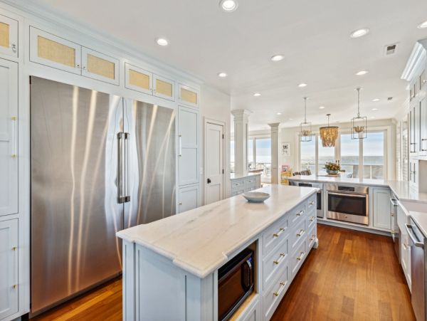 Oceanfront Six Bedroom Vacation Rental Home in Folly Beach