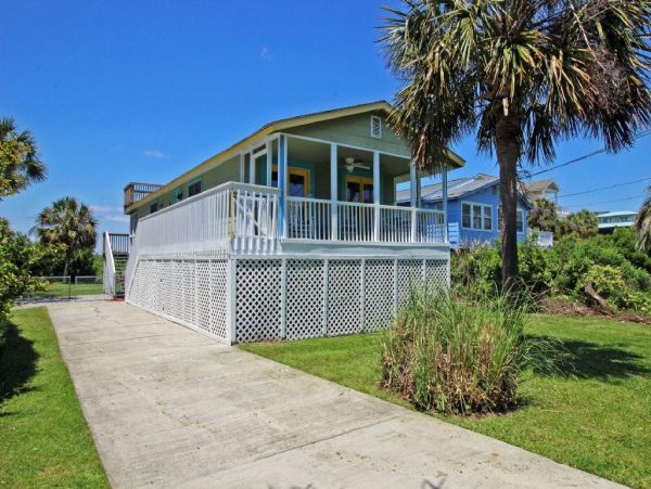 Folly Beach Home 1019572