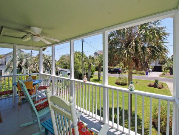 Folly Beach Home 1019572