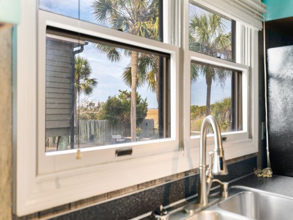 Folly Beach Home 1019572